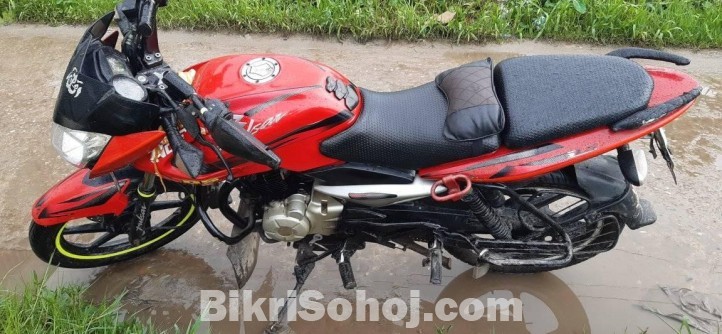 Bajaj Pulsar LS 135